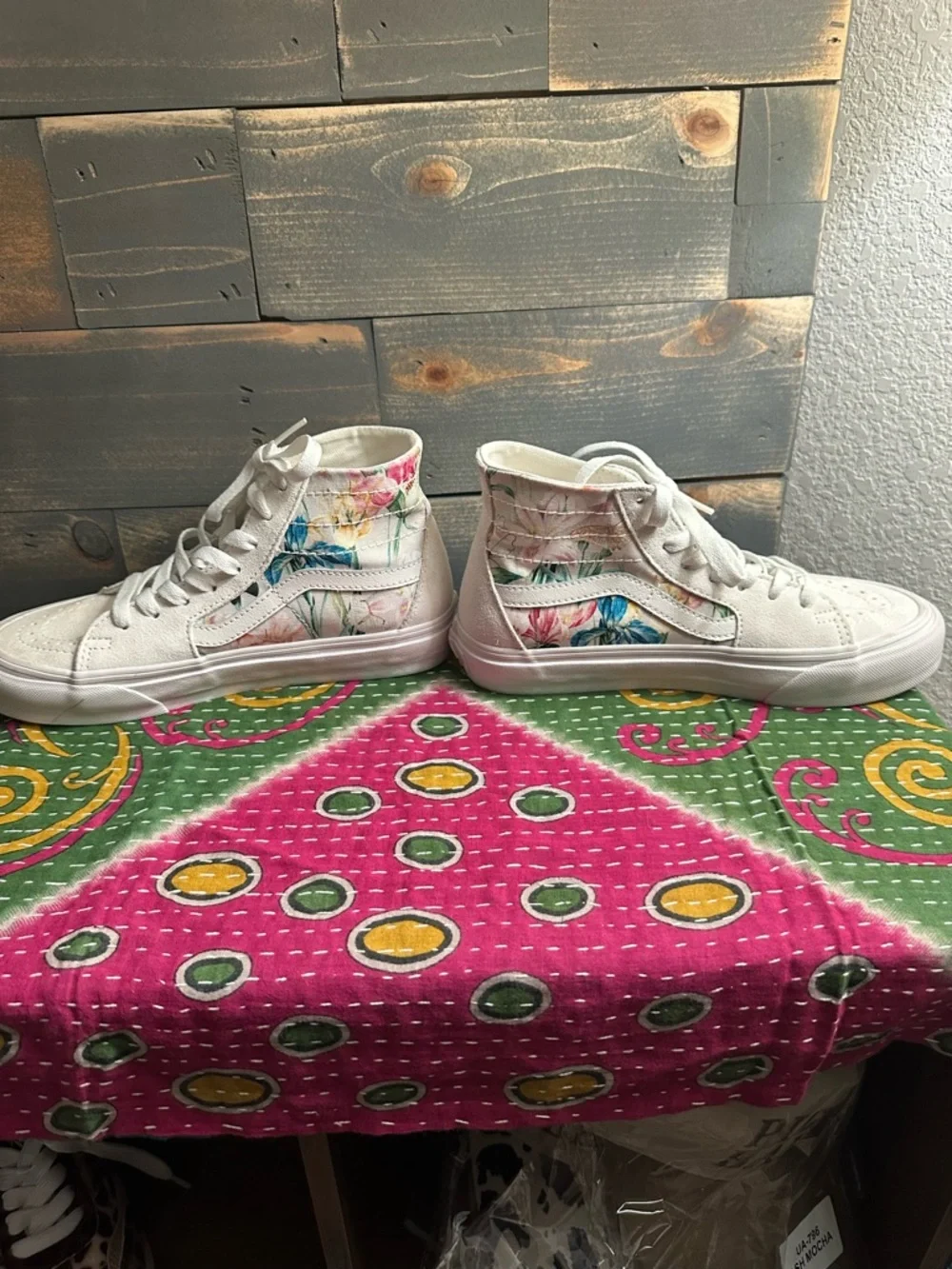Vans Kids White High-Top Sneakers with Floral Accent
